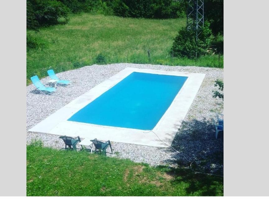 Turisticki Kompleks - Montana Tjentiste Bilik gambar